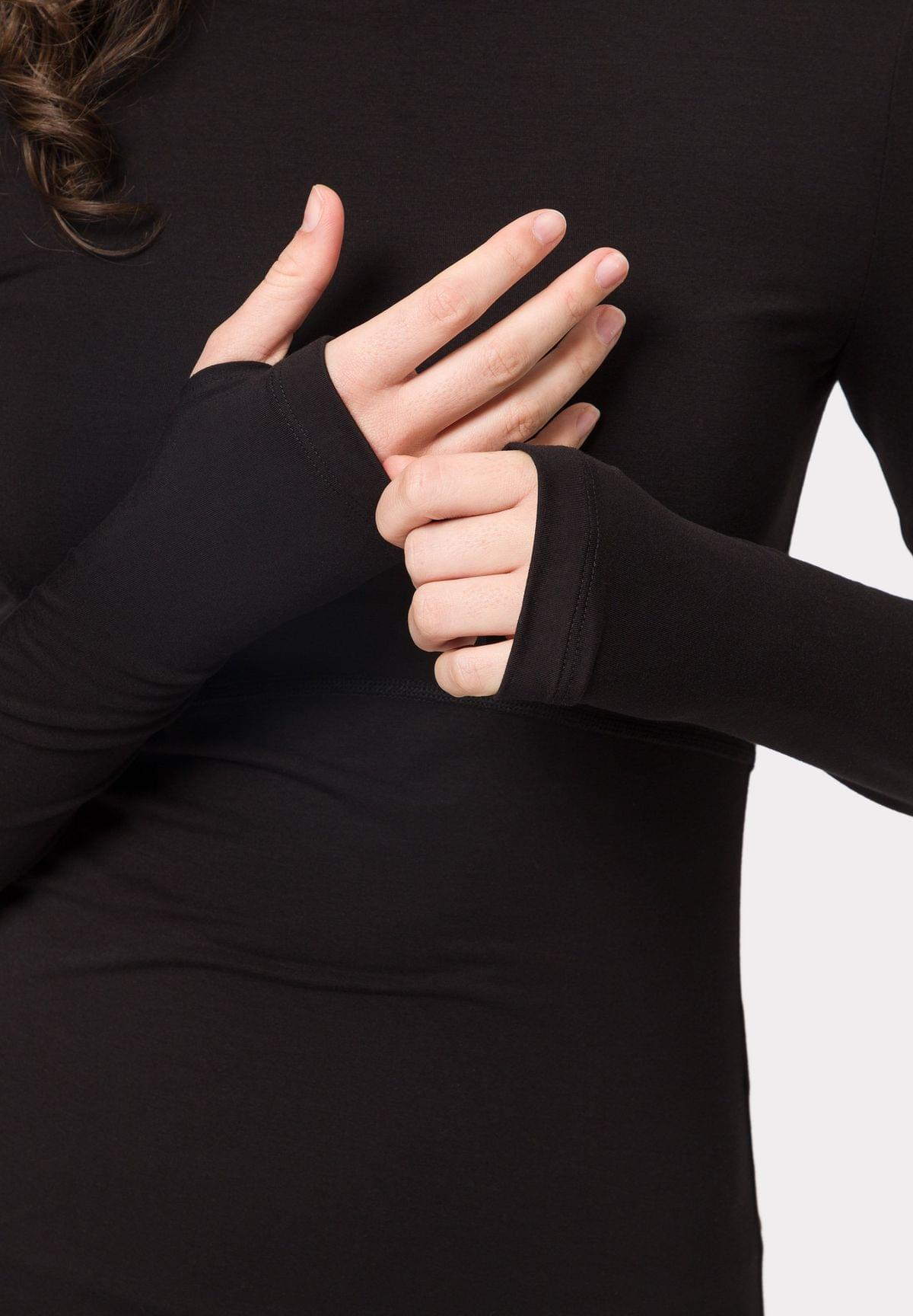 Woman's Basic Full Sleeve Shirt black details